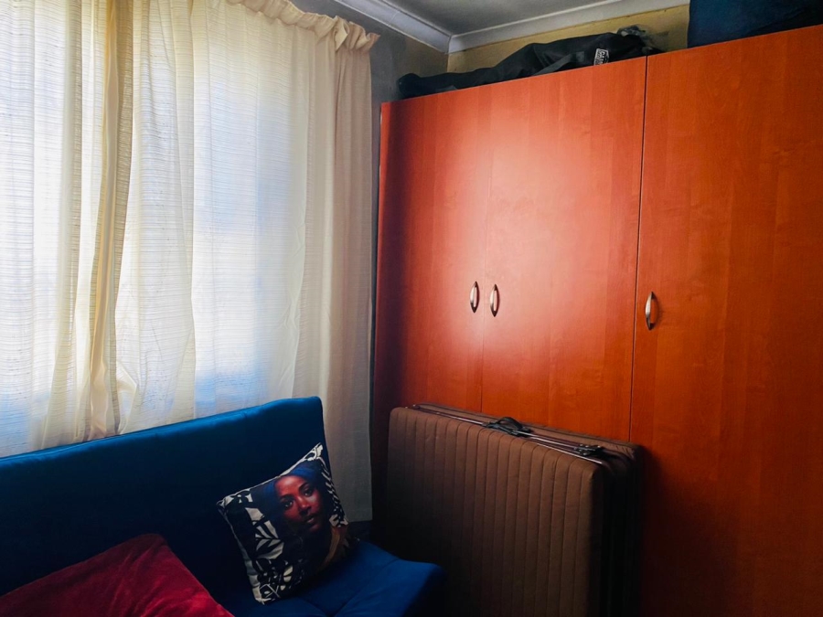 2 Bedroom Property for Sale in Kuyasa Western Cape